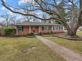 1300 Woodlawn St, Kilgore, TX 75662