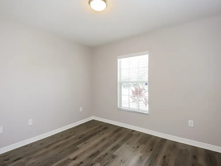 7338 Lumber Port Dr — Photo 11