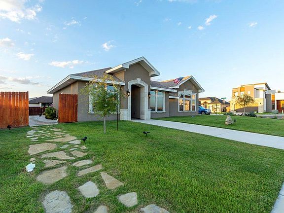 2nd image of 2729 Villa Romel Blvd