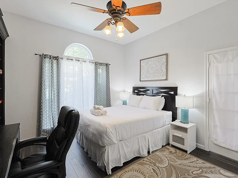 4710 Scenic Dr — Photo 25