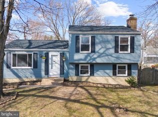 7806 Walnut Tree Rd, Severn, MD 21144