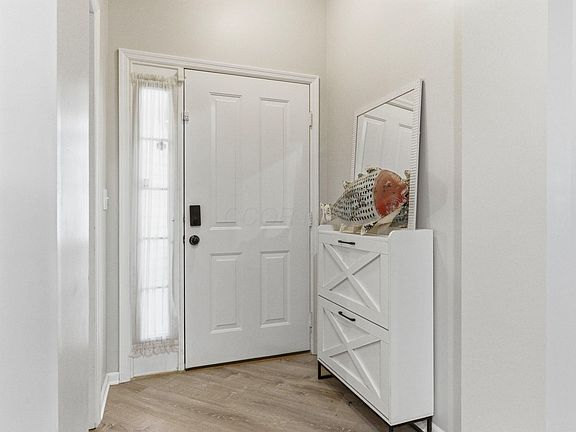 3rd image of 6140 Sowerby Ln