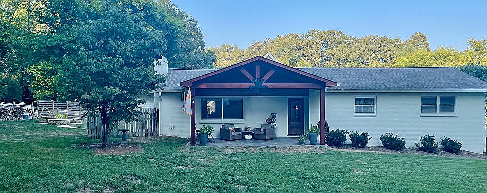 1st image of 6715 Forest Village Way