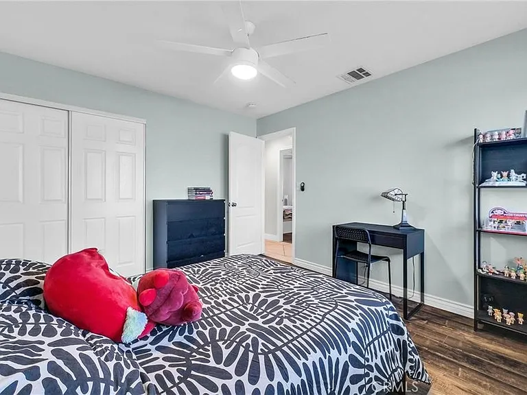 6220 Filkins Ave — Photo 12