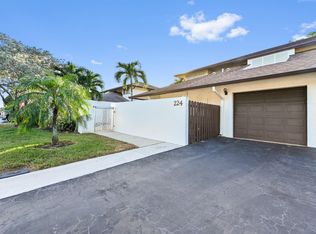 224 SW 29th Ave, Delray Beach, FL 33445