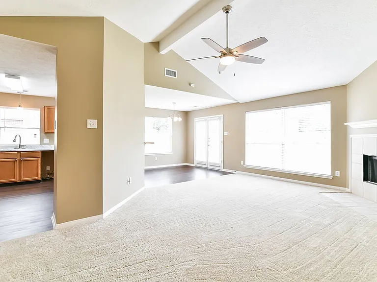 3122 Rainpark Ln — Photo 4