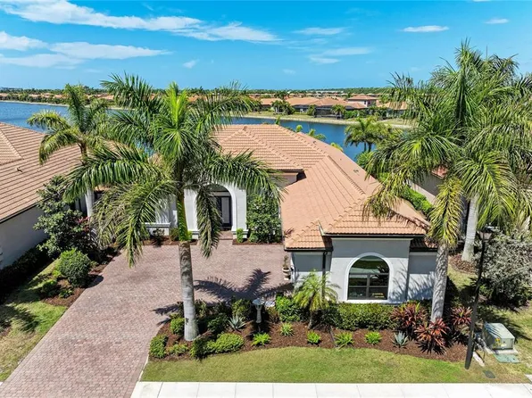 352 MARAVIYA BOULEVARD, NOKOMIS, FL 34275