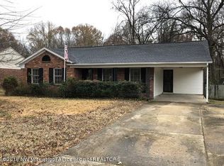 1245 Cedar Cir S, Southaven, MS 38671