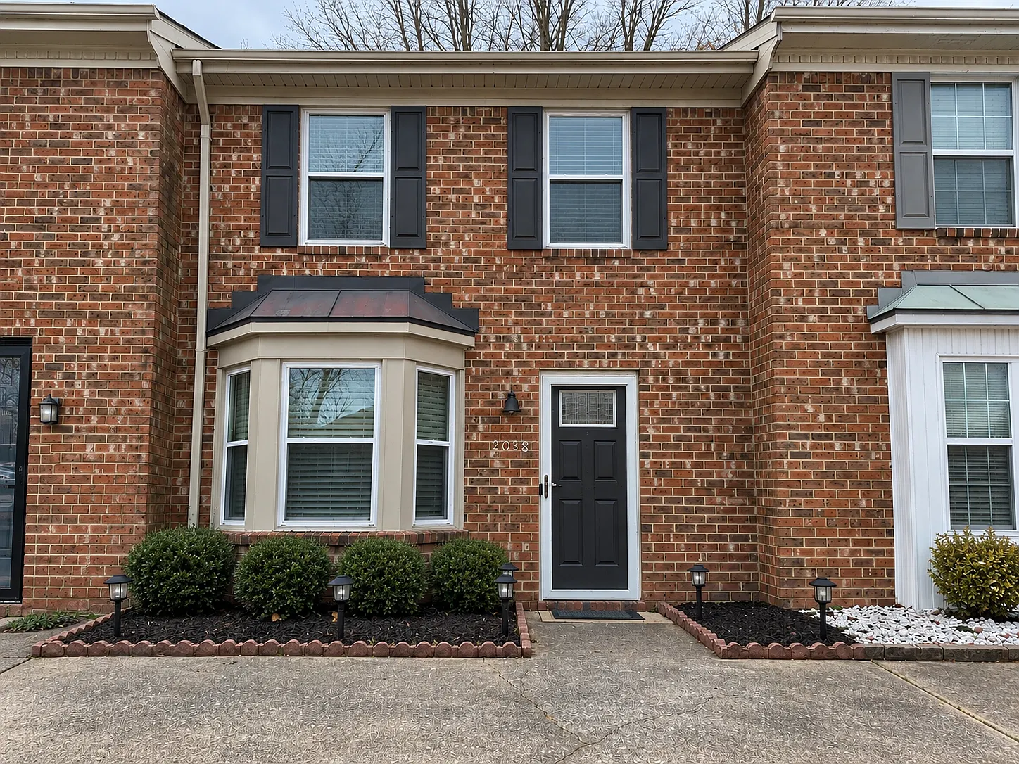 3 bed, 2.5 bath, 1452 sqft, $1,950 — Photo 1