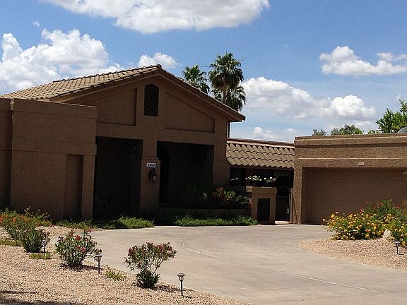 3rd image of 10865 E San Salvador Dr