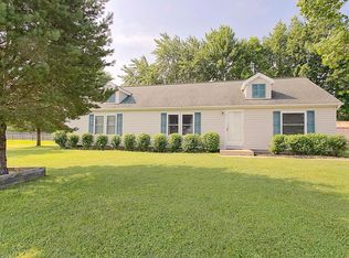 2018 Clearview Dr, Fayetteville, OH 45118