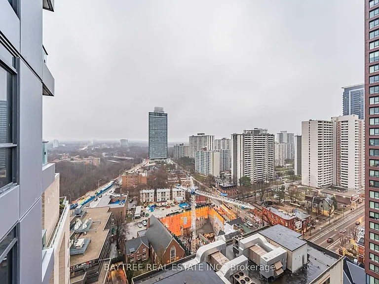 395 Bloor St E #1412 — Photo 16