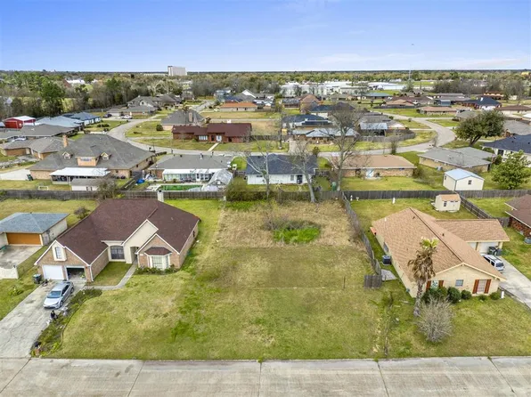 2009 Bancroft St, Lake Charles, LA 70607