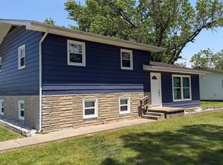 12945 Bowling Alley Rd, Benton, IL 62812
