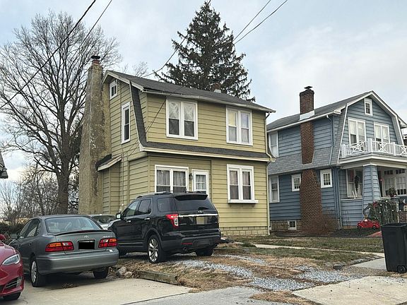 3rd image of 33 Haverford Rd