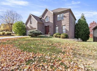 569 Winter Hill Ln, Lexington, KY 40509