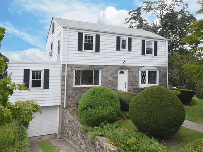 139 Hayward St, Yonkers, NY, 10704