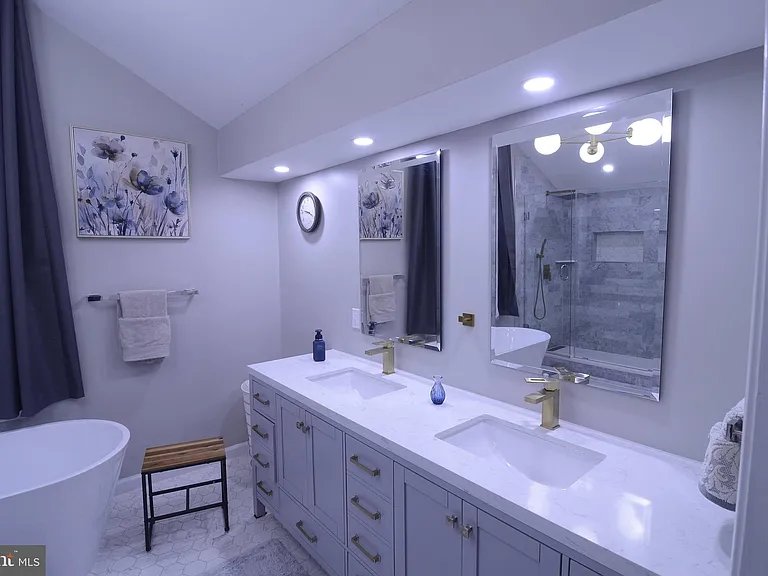 4904 Forest Creek Ct — Photo 27