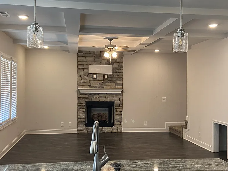 602 Alvin Rd — Photo 11
