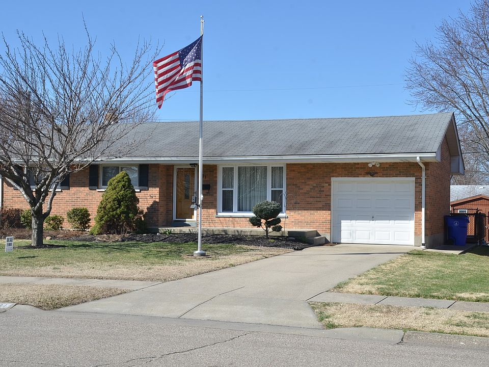 1st image of 131 Crowthers Dr