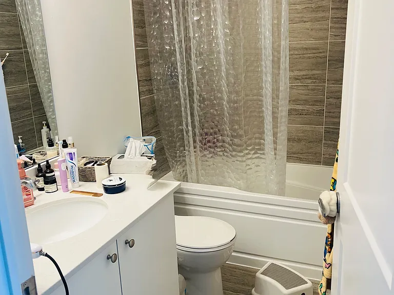 312 Erb St W #501 — Photo 12