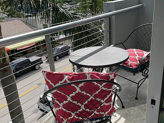 4th image of 180 NE 4th Ave APT 308