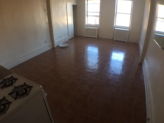 Rented by Benjamin Realty Group, Inc. | media 10