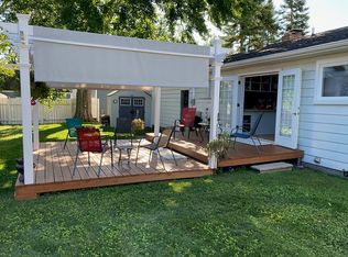 3024 Maplewood Dr, Fort Gratiot, MI 48059