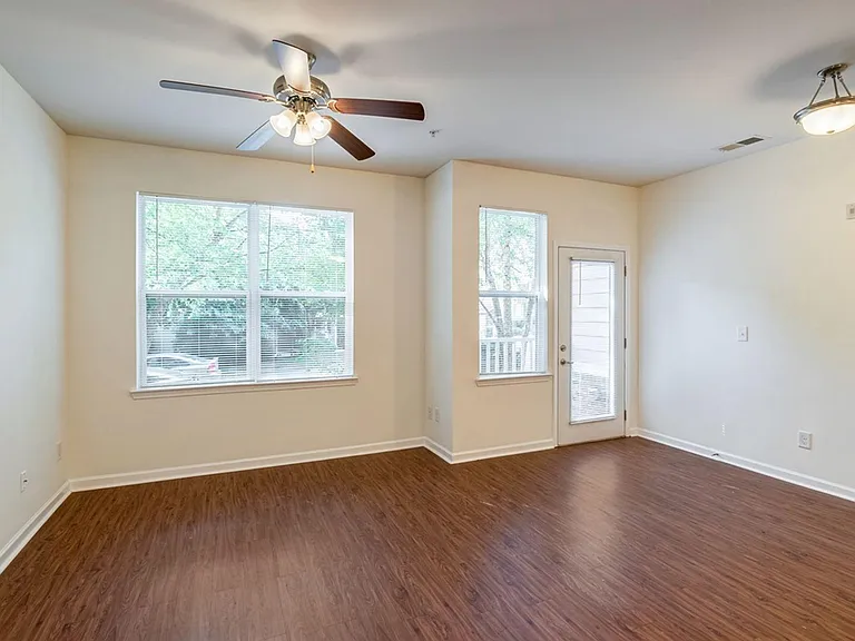 Ridgeway 32 — Photo 11