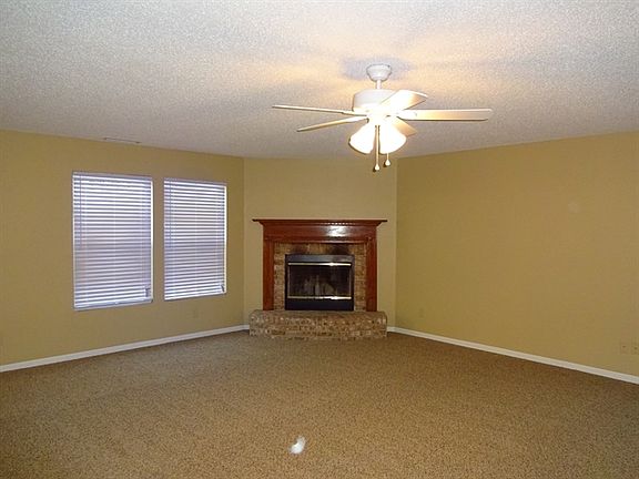 4th image of 10361 Butler Dr