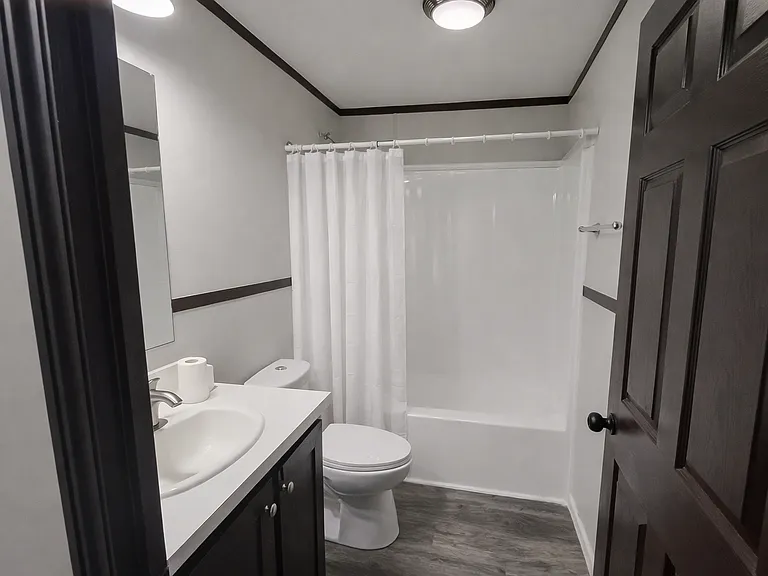 100 Deerwood Dr — Photo 10