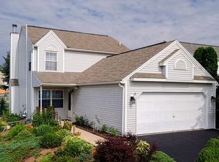 6090 Rockland Dr, Harrisburg, PA 17112