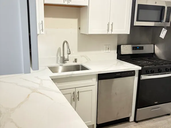 545 Rollins Rd, Burlingame, CA 94010