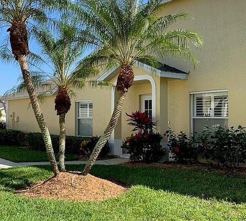 4th image of 5668 Greenwood Cir