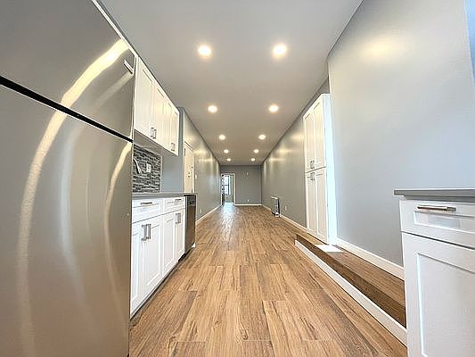 1st image of 21-81 Steinway St #3