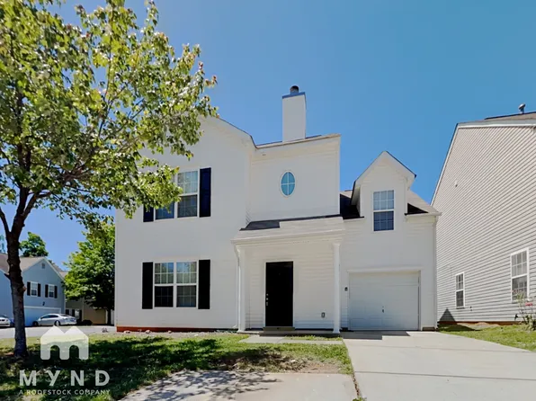 2536 Reid Oaks Dr, Charlotte, NC 28208