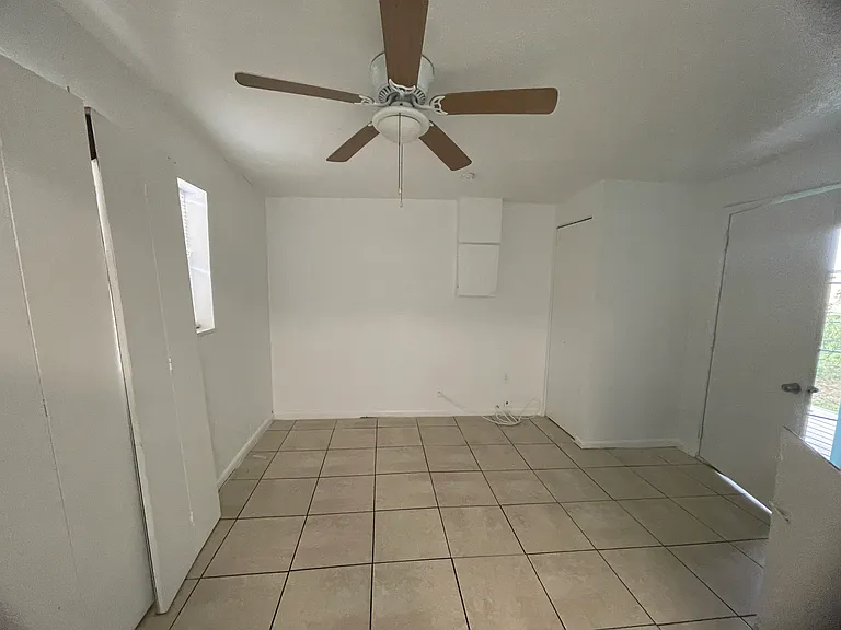 4047 Ferrow St — Photo 8