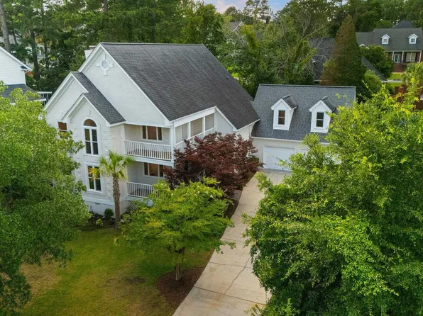 121 Silver Lake Rd E, Columbia, SC 29223