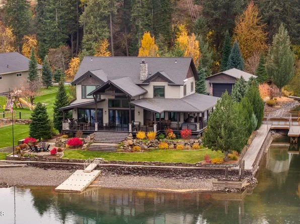 518 S Hidden Island Ln, Coeur D Alene, ID 83814