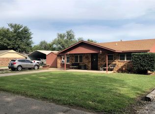 1416 E Maple St, Cushing, OK 74023