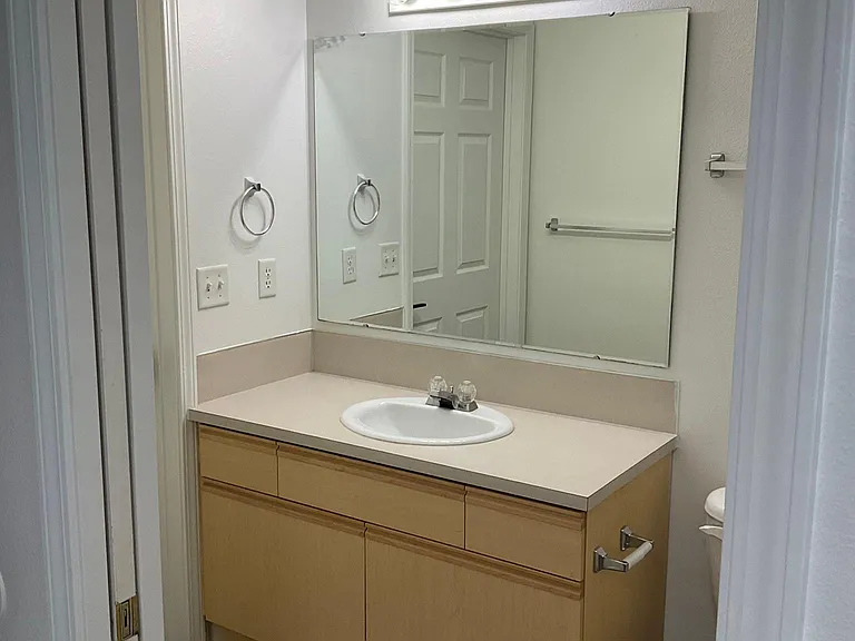 187 N Avenger Ln #201 — Photo 10