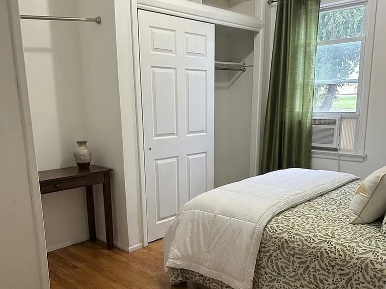 50 Belmont Ave #2 — Photo 7