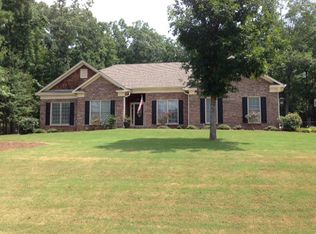 144 Spring Hill Dr, Ellerslie, GA 31807
