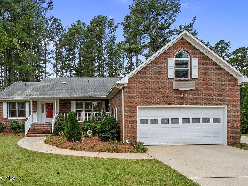 1st image of 315 N Carolina Drive
