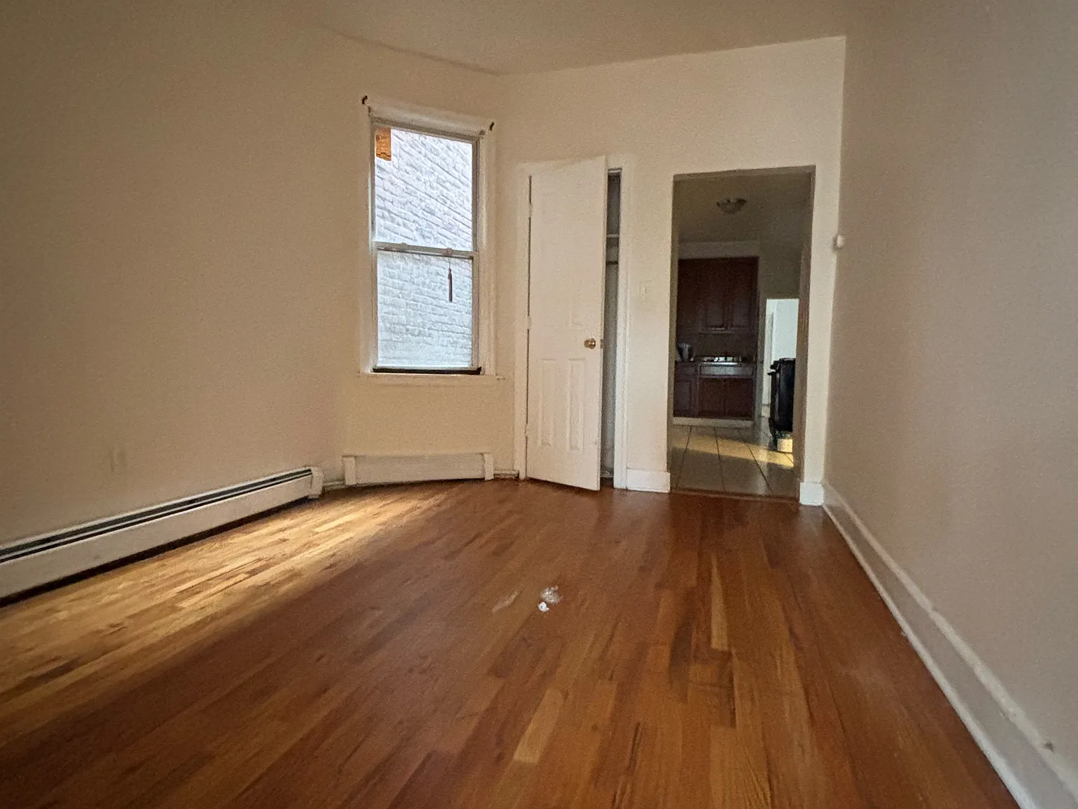 2 bed, 800 sqft, $1,895 — Photo 2