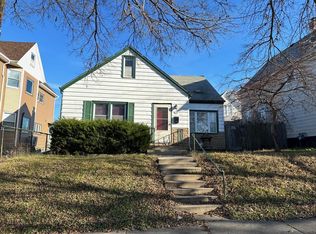 814 S 38th St, Milwaukee, WI 53215