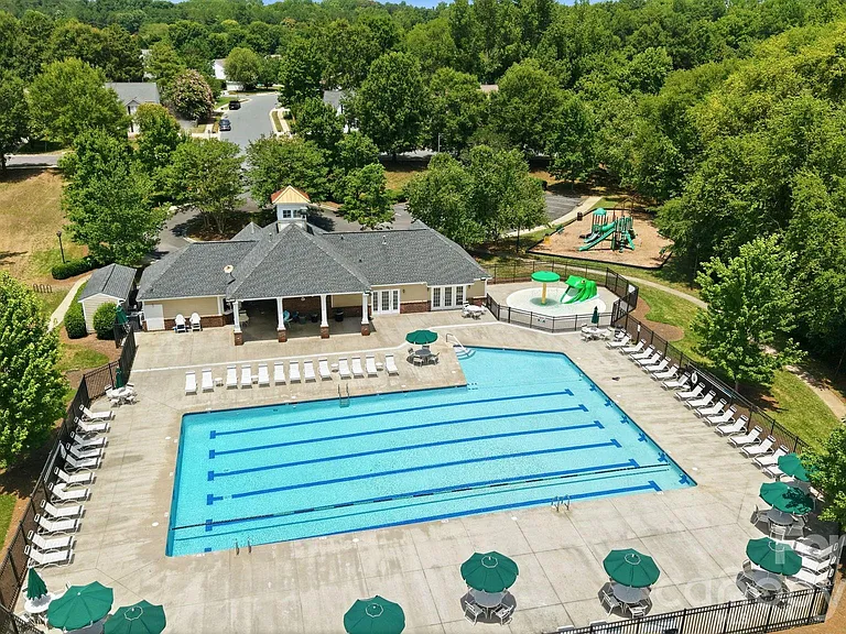 9501 Constitution Hall Dr — Photo 38