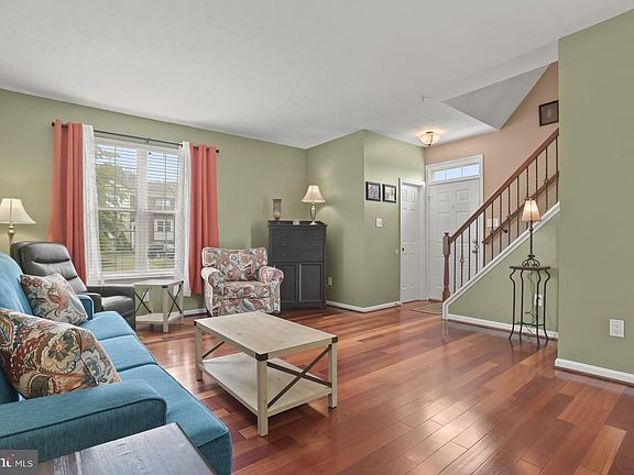 4th image of 238 Lodestone Ct