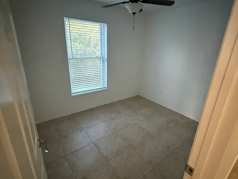 31468 Avenue D — Photo 8