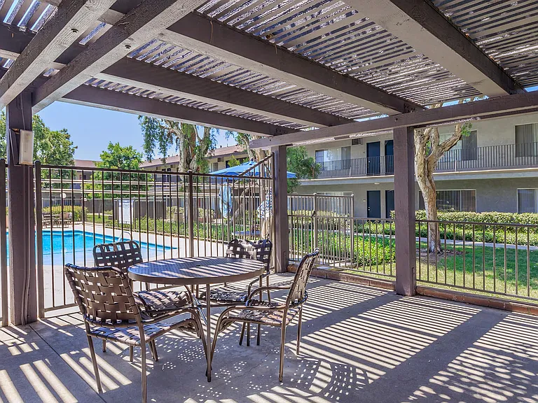 La Ramada Apartment Homes — Photo 6